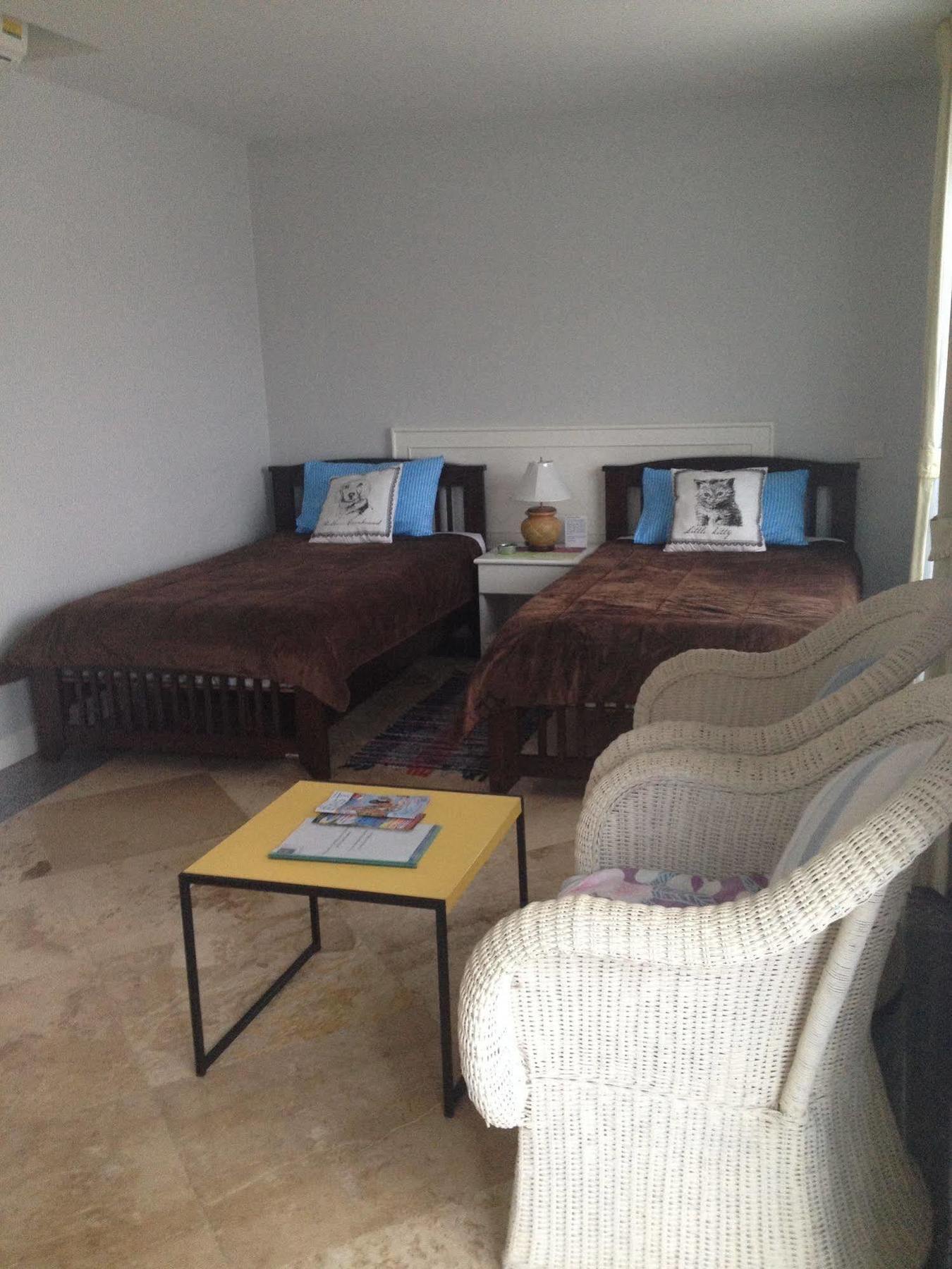 Yiasu Bed And Breakfast パッタヤー エクステリア 写真
